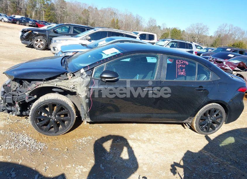 Photo 15 of 2021 Toyota Corolla SE NIGHTSHADE EDITION (VIN 5YFS4MCE5MP060850)