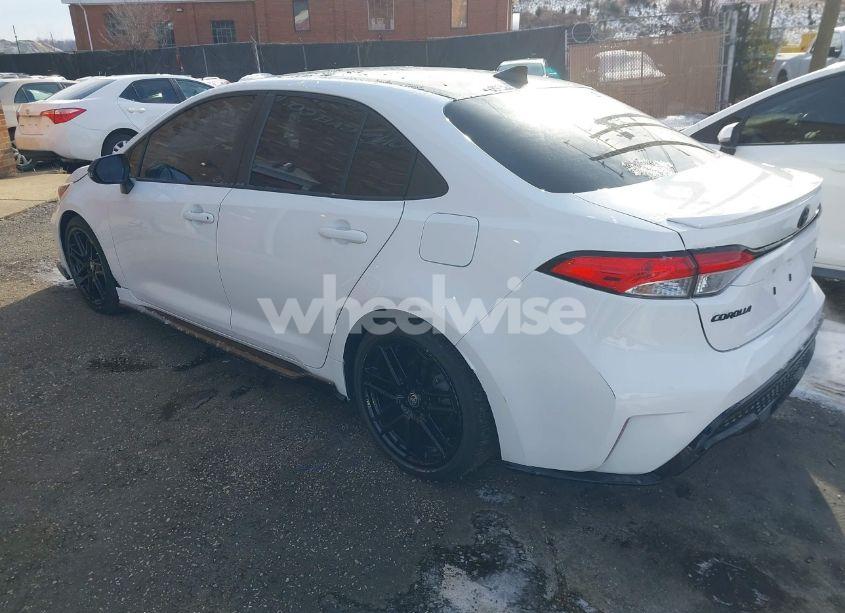 Photo 3 of 2021 Toyota Corolla SE APEX EDITION (VIN 5YFS4MCE5MP088096)