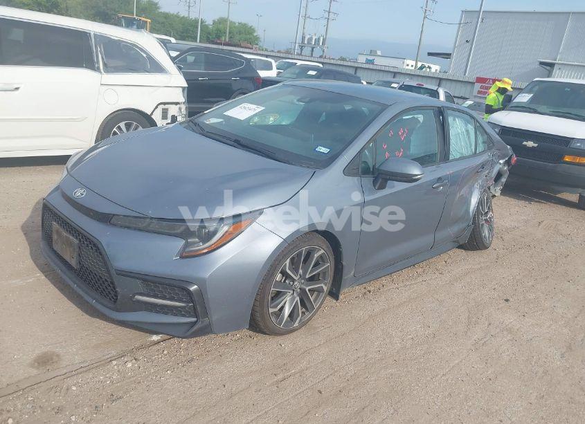 Photo 2 of 2021 Toyota Corolla SE (VIN 5YFS4MCE5MP094545)
