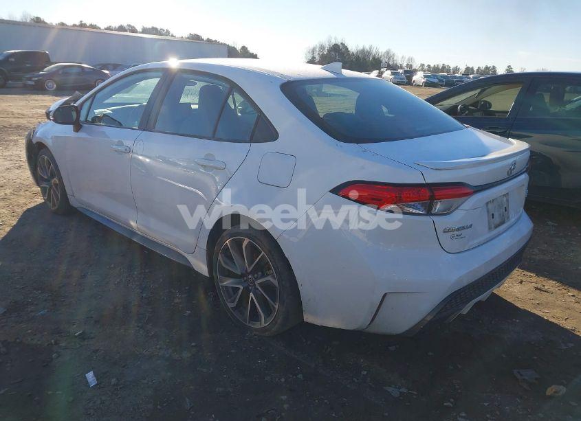 Photo 3 of 2021 Toyota Corolla SE (VIN 5YFS4MCE5MP094738)