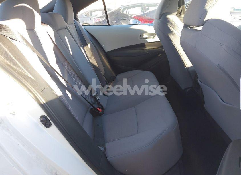 Photo 8 of 2021 Toyota Corolla SE (VIN 5YFS4MCE5MP094738)