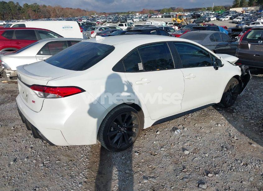 Photo 4 of 2024 Toyota Corolla SE (VIN 5YFS4MCE5RP175097)