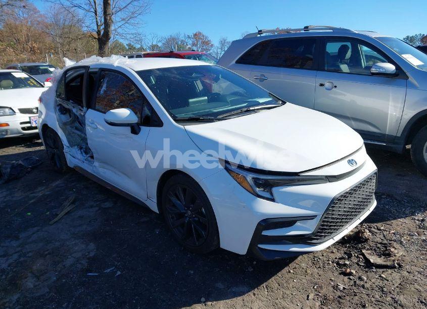 2024 Toyota Corolla SE (VIN 5YFS4MCE5RP182406) main photo