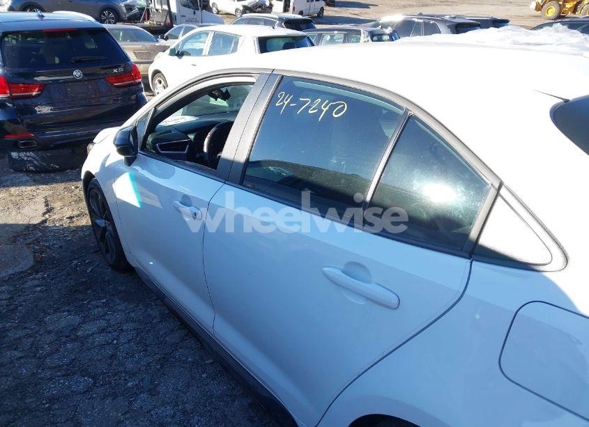 Photo 15 of 2024 Toyota Corolla SE (VIN 5YFS4MCE5RP182406)