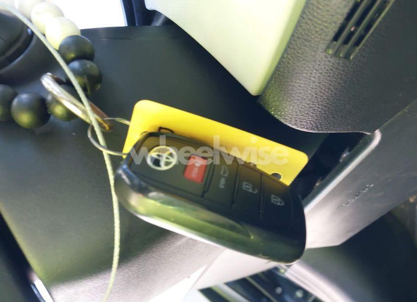 Photo 11 of 2024 Toyota Corolla SE (VIN 5YFS4MCE5RP186066)