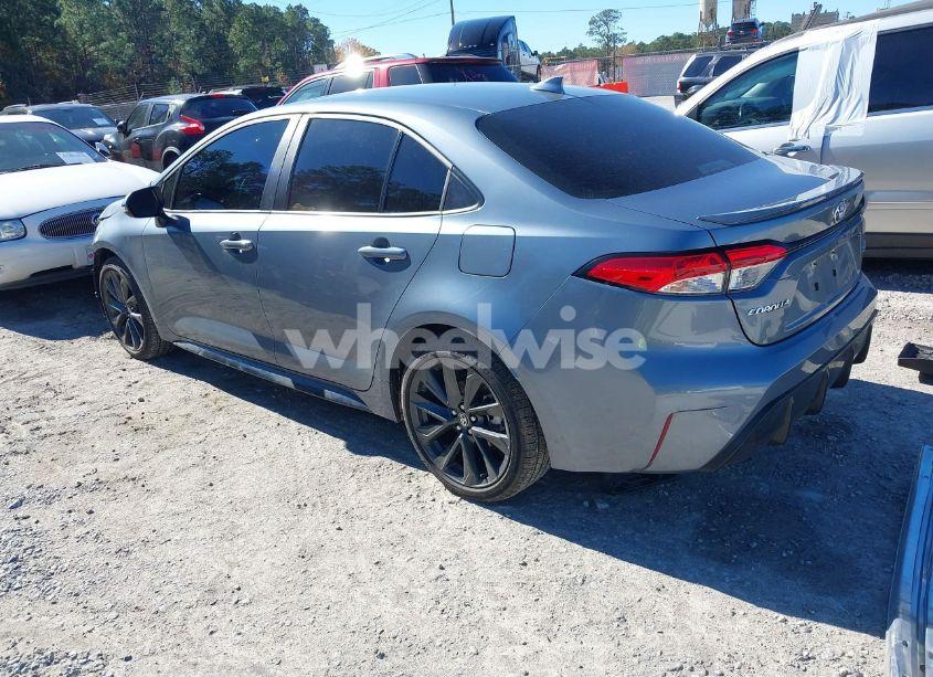 Photo 3 of 2024 Toyota Corolla SE (VIN 5YFS4MCE5RP186066)