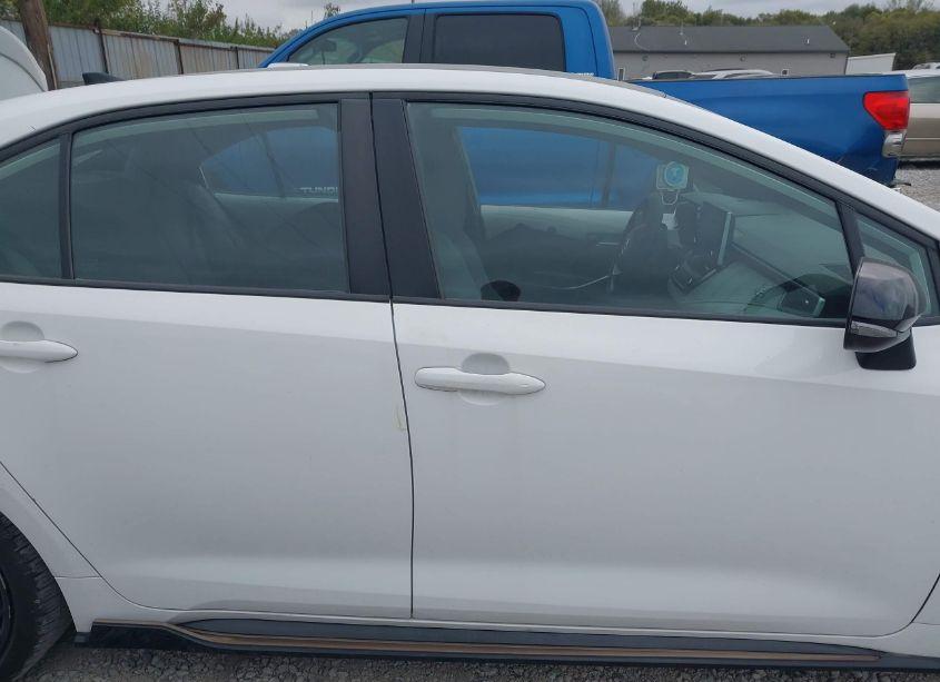 Photo 13 of 2021 Toyota Corolla SE APEX EDITION (VIN 5YFS4MCE6MP068603)