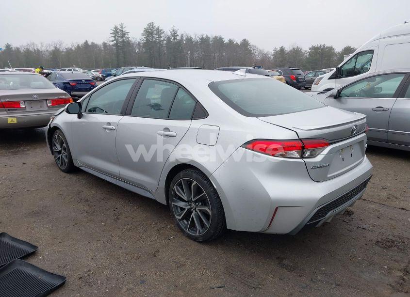 Photo 3 of 2021 Toyota Corolla SE (VIN 5YFS4MCE6MP088849)