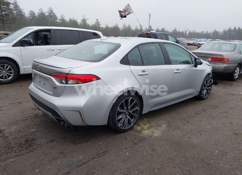 Photo 4 of 2021 Toyota Corolla SE (VIN 5YFS4MCE6MP088849)