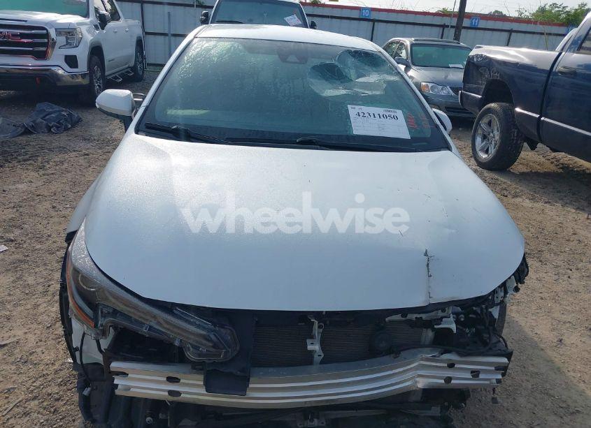 Photo 13 of 2022 Toyota Corolla SE (VIN 5YFS4MCE6NP108714)