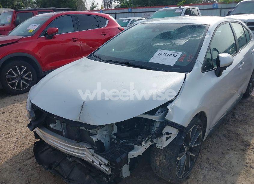 Photo 6 of 2022 Toyota Corolla SE (VIN 5YFS4MCE6NP108714)