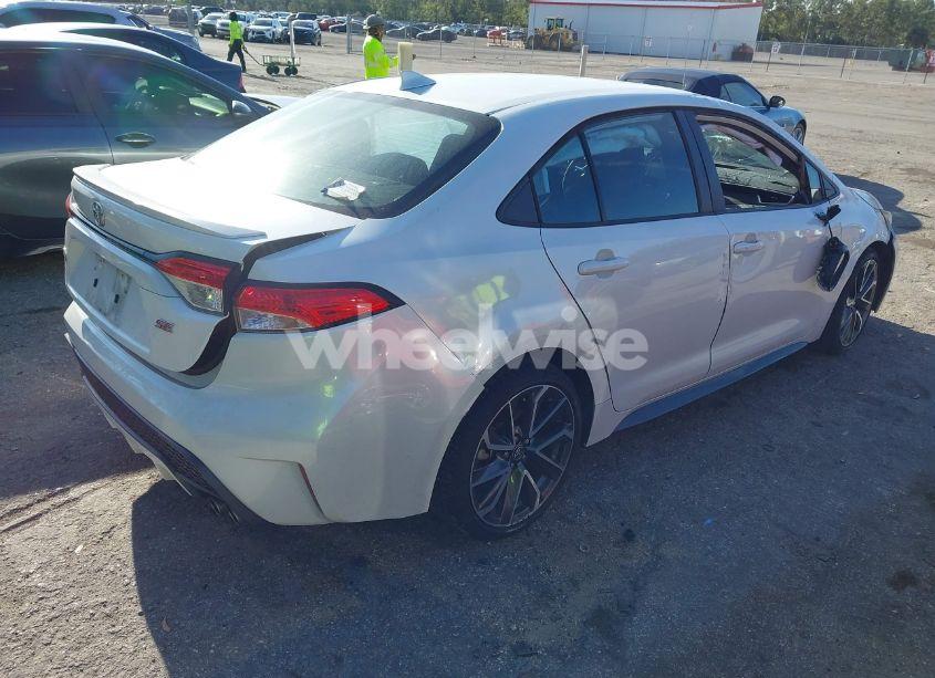 Photo 4 of 2022 Toyota Corolla SE (VIN 5YFS4MCE6NP133516)