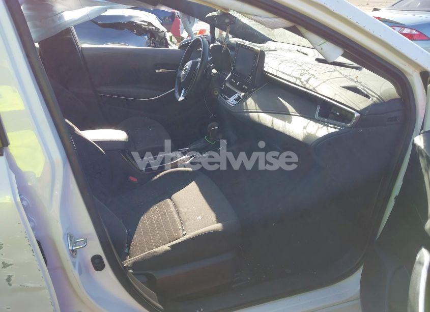 Photo 5 of 2022 Toyota Corolla SE (VIN 5YFS4MCE6NP133516)