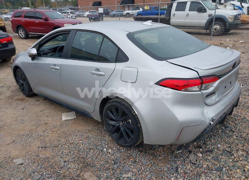 Photo 3 of 2023 Toyota Corolla SE (VIN 5YFS4MCE6PP155695)