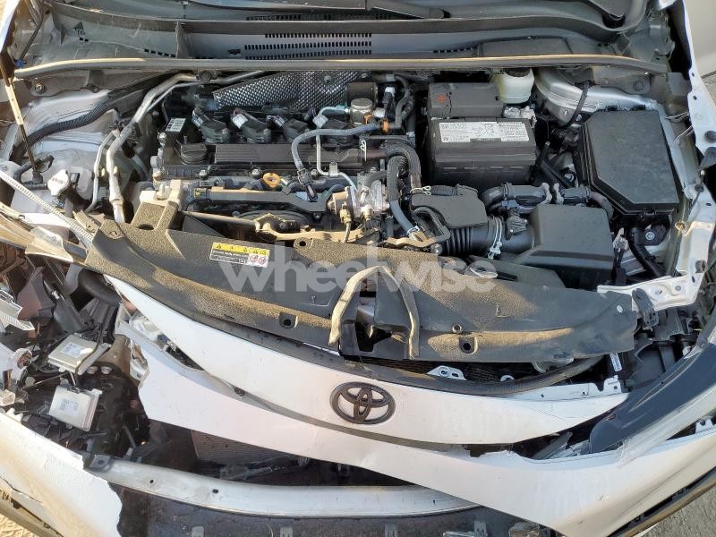 Photo 3 of 2024 TOYOTA COROLLA SE (VIN 5YFS4MCE6RP205191)