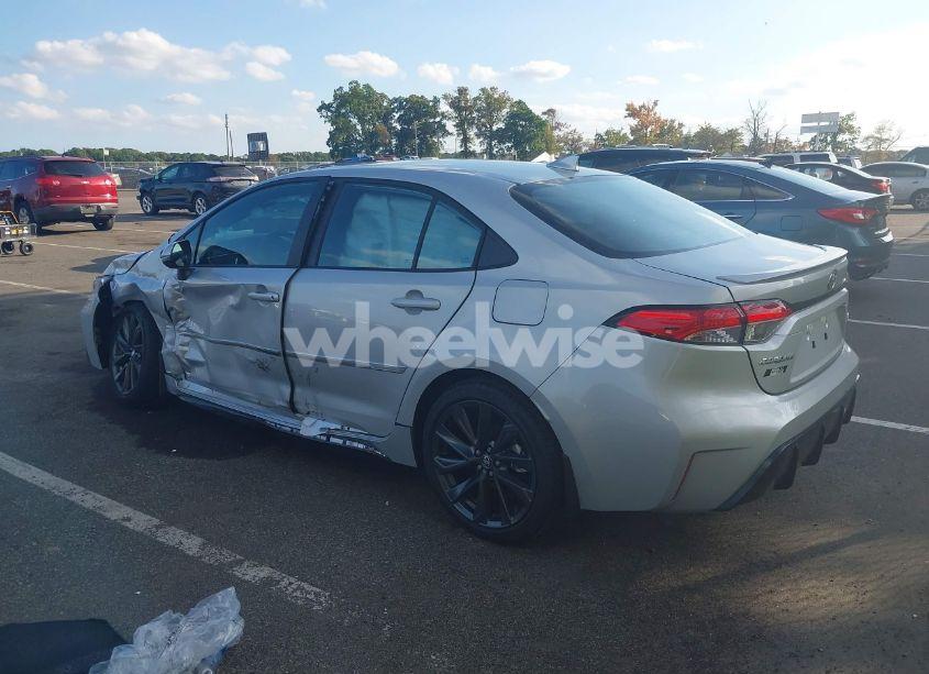 Photo 3 of 2024 Toyota Corolla SE (VIN 5YFS4MCE6RP206258)