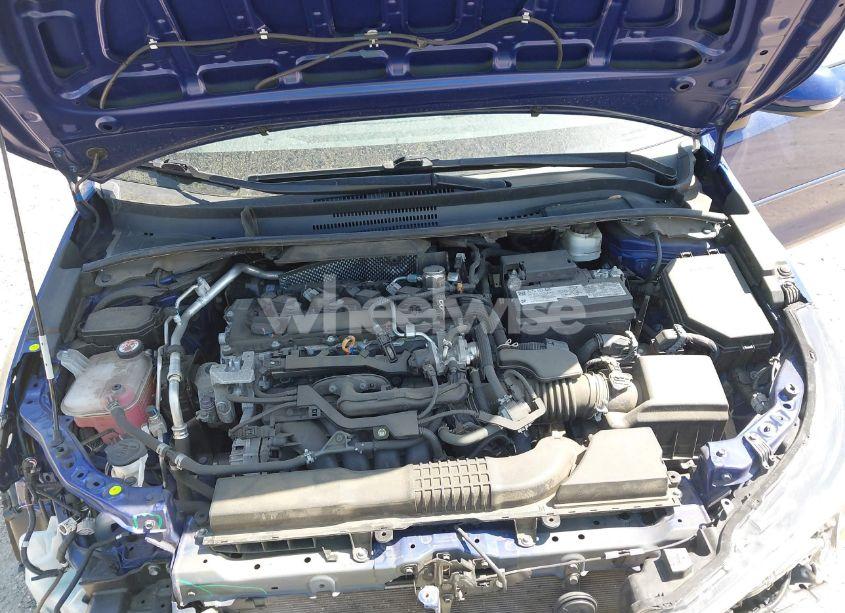 Photo 10 of 2021 Toyota Corolla SE (VIN 5YFS4MCE7MP073230)
