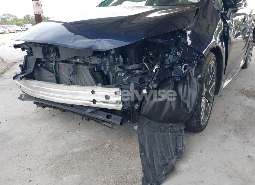 Photo 6 of 2021 Toyota Corolla SE (VIN 5YFS4MCE7MP076788)