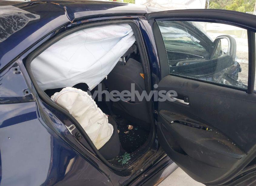 Photo 8 of 2021 Toyota Corolla SE (VIN 5YFS4MCE7MP076788)