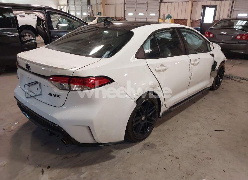 Photo 4 of 2021 Toyota Corolla SE APEX EDITION (VIN 5YFS4MCE7MP090027)