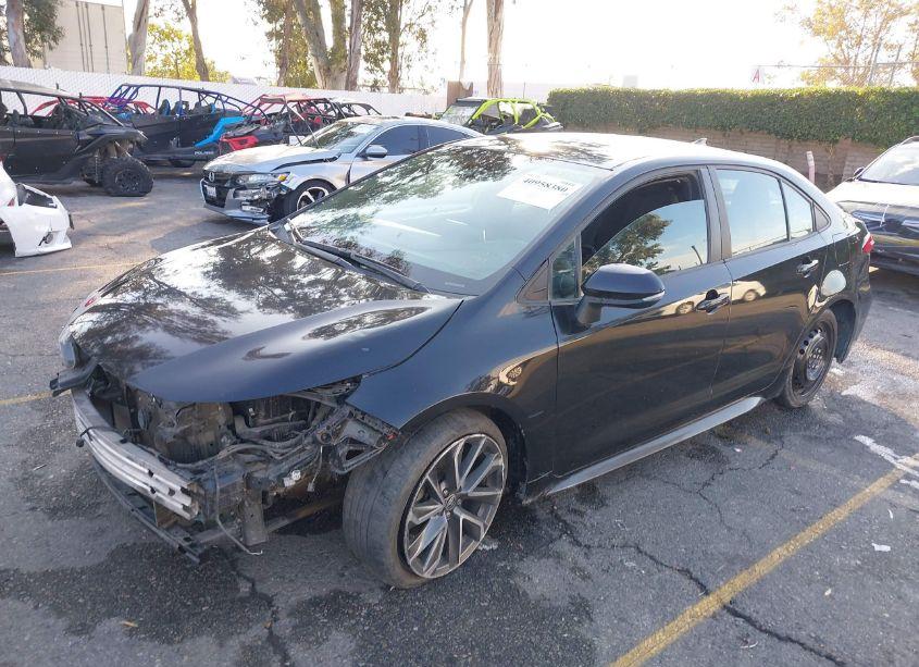 Photo 2 of 2021 Toyota Corolla SE (VIN 5YFS4MCE7MP090058)