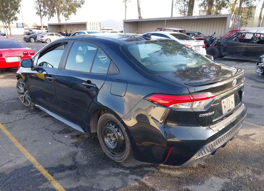 Photo 3 of 2021 Toyota Corolla SE (VIN 5YFS4MCE7MP090058)