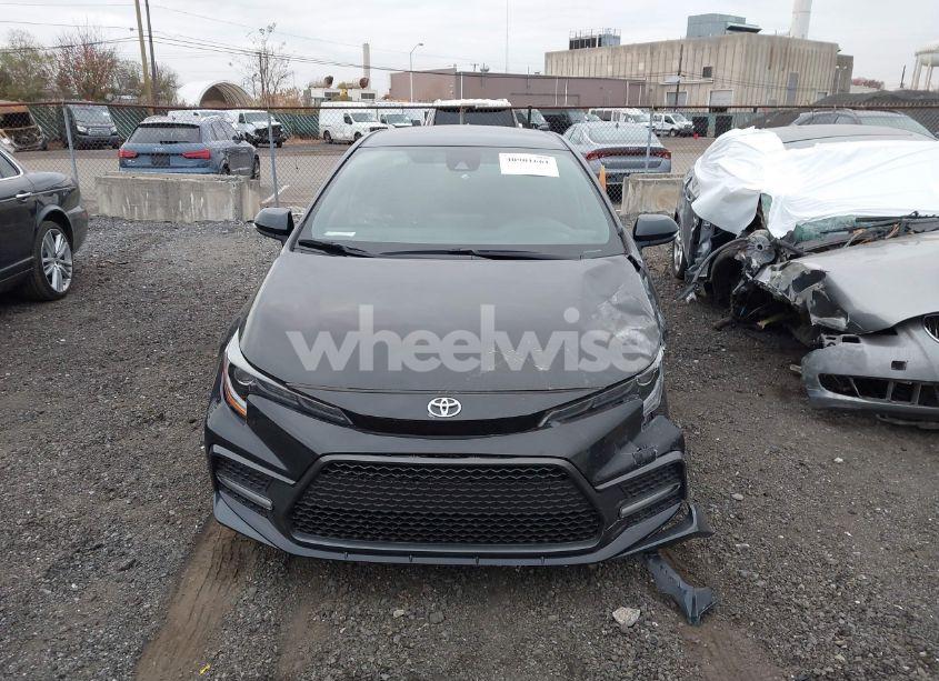 Photo 13 of 2022 Toyota Corolla SE (VIN 5YFS4MCE7NP139437)