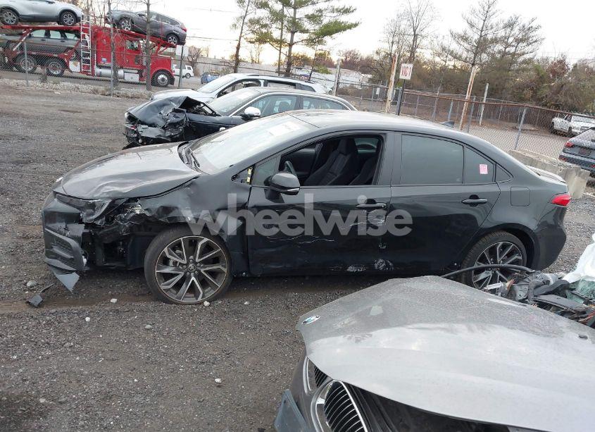 Photo 15 of 2022 Toyota Corolla SE (VIN 5YFS4MCE7NP139437)