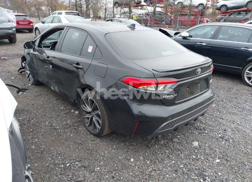 Photo 3 of 2022 Toyota Corolla SE (VIN 5YFS4MCE7NP139437)