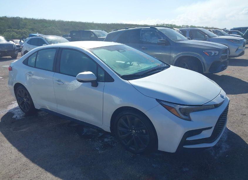 2024 Toyota Corolla SE (VIN 5YFS4MCE7RP170676) main photo