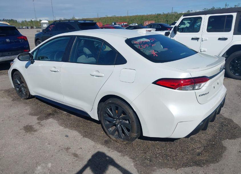 Photo 3 of 2024 Toyota Corolla SE (VIN 5YFS4MCE7RP170676)