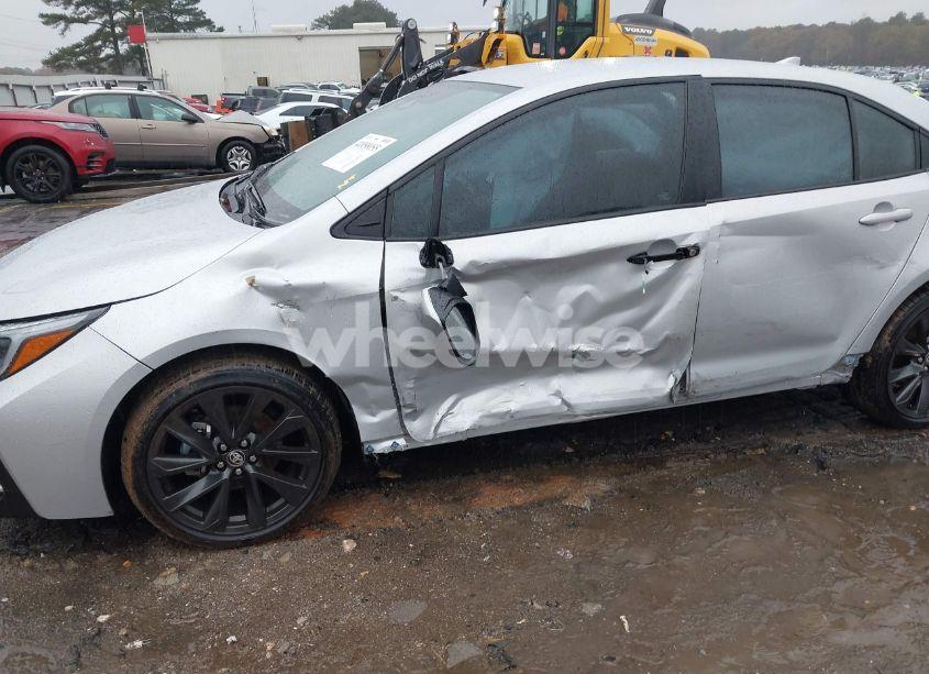 Photo 6 of 2024 Toyota Corolla SE (VIN 5YFS4MCE7RP173402)