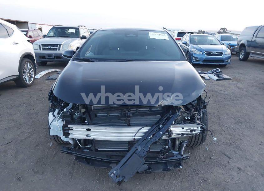 Photo 13 of 2025 Toyota Corolla SE (VIN 5YFS4MCE7SP218988)