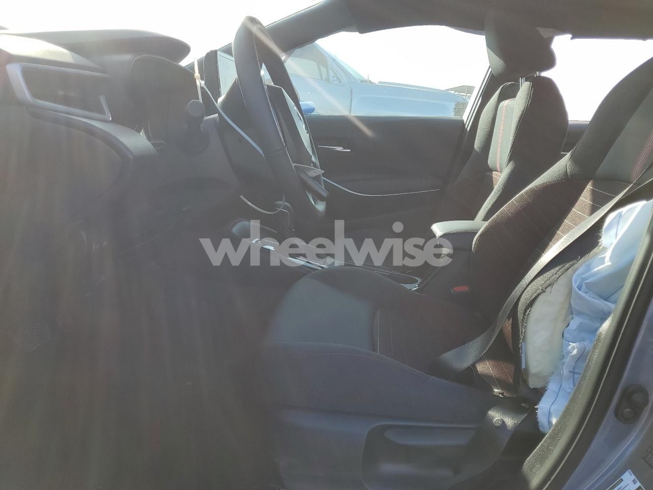 Photo 7 of 2025 TOYOTA COROLLA SE (VIN 5YFS4MCE7SP252445)