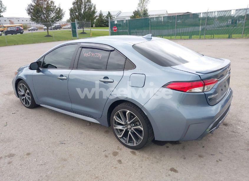 Photo 3 of 2021 Toyota Corolla SE (VIN 5YFS4MCE8MP063449)