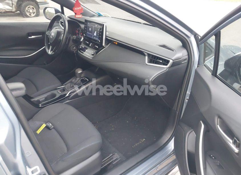 Photo 5 of 2021 Toyota Corolla SE (VIN 5YFS4MCE8MP063449)