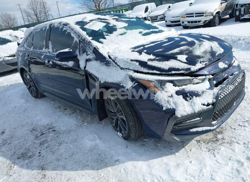 2021 Toyota Corolla SE (VIN 5YFS4MCE8MP066965) main photo