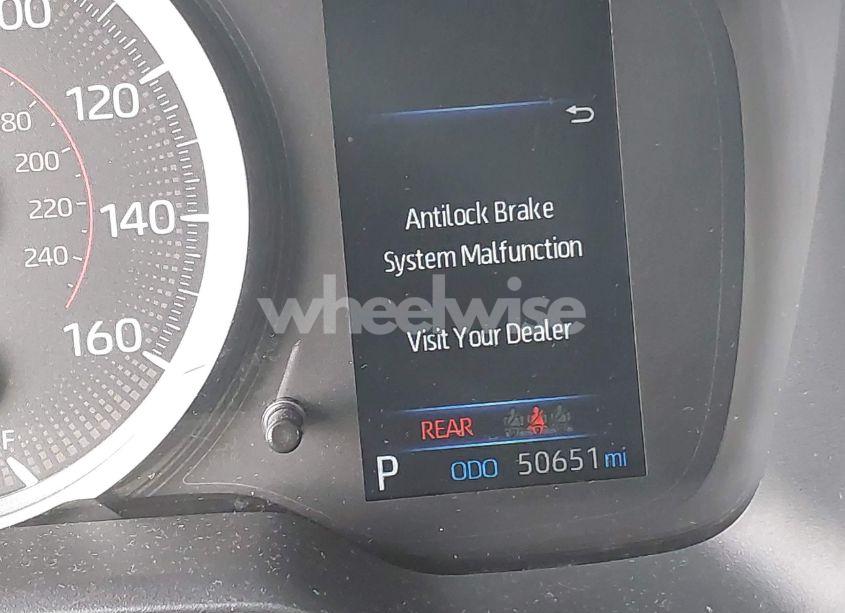 Photo 15 of 2021 Toyota Corolla SE (VIN 5YFS4MCE8MP074385)