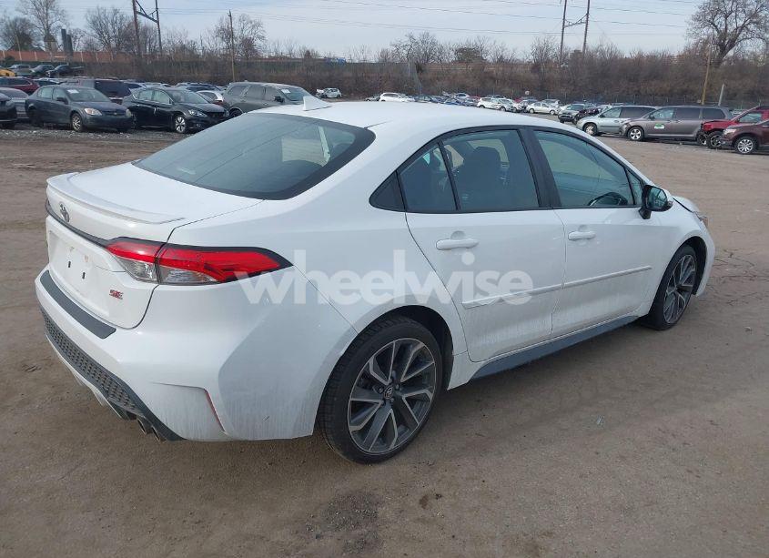 Photo 4 of 2021 Toyota Corolla SE (VIN 5YFS4MCE8MP074385)