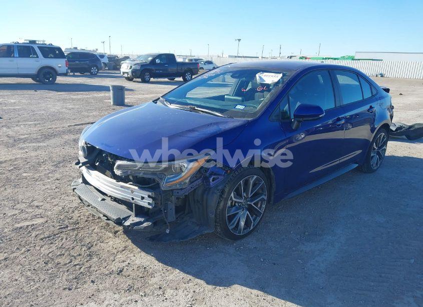 Photo 2 of 2021 Toyota Corolla SE (VIN 5YFS4MCE8MP077481)