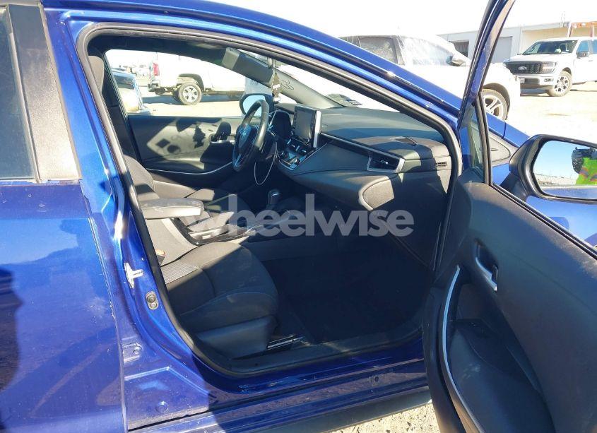 Photo 5 of 2021 Toyota Corolla SE (VIN 5YFS4MCE8MP077481)