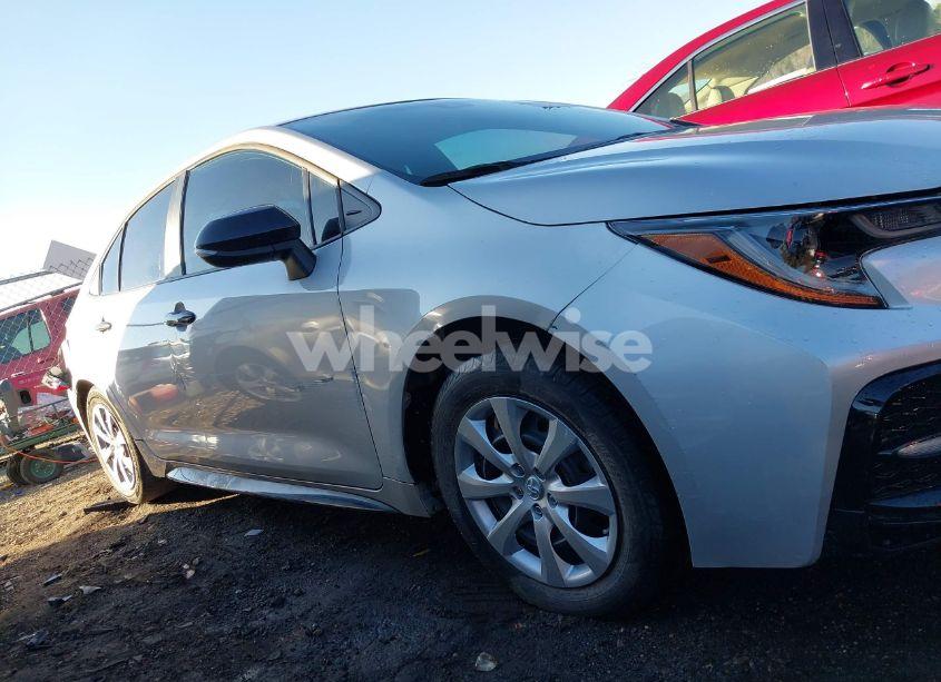 Photo 13 of 2022 Toyota Corolla SE NIGHTSHADE EDITION (VIN 5YFS4MCE8NP108133)