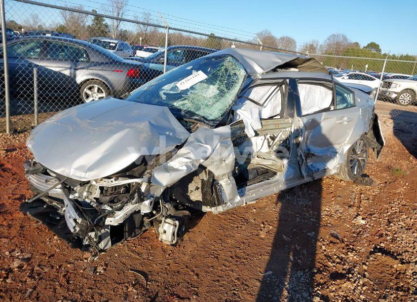 Photo 2 of 2022 Toyota Corolla SE (VIN 5YFS4MCE8NP120007)