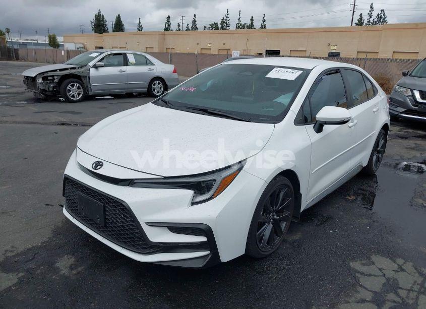 Photo 2 of 2023 Toyota Corolla SE (VIN 5YFS4MCE8PP149719)