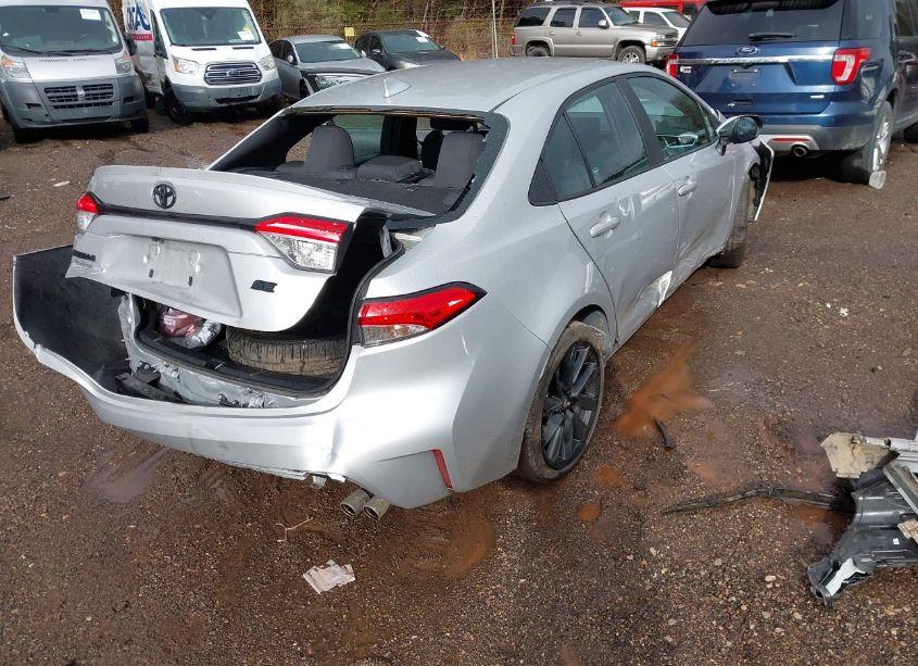 Photo 4 of 2023 Toyota Corolla SE (VIN 5YFS4MCE8PP156735)