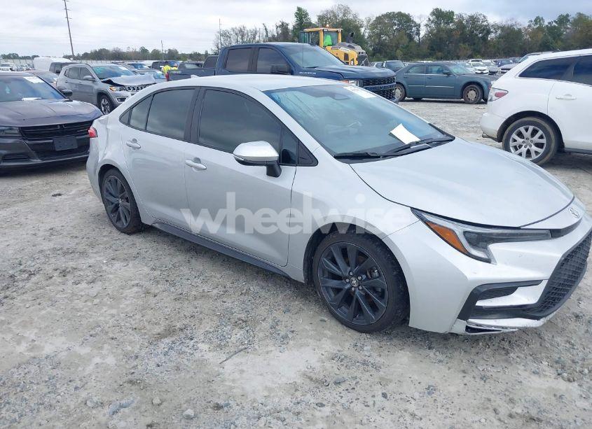 2024 Toyota Corolla SE (VIN 5YFS4MCE8RP172761) main photo