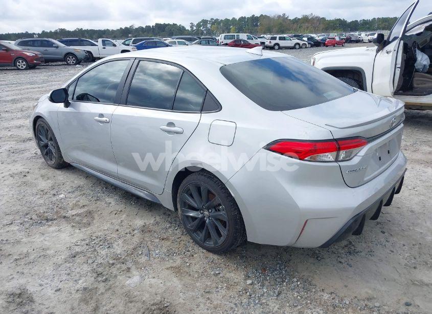 Photo 3 of 2024 Toyota Corolla SE (VIN 5YFS4MCE8RP172761)