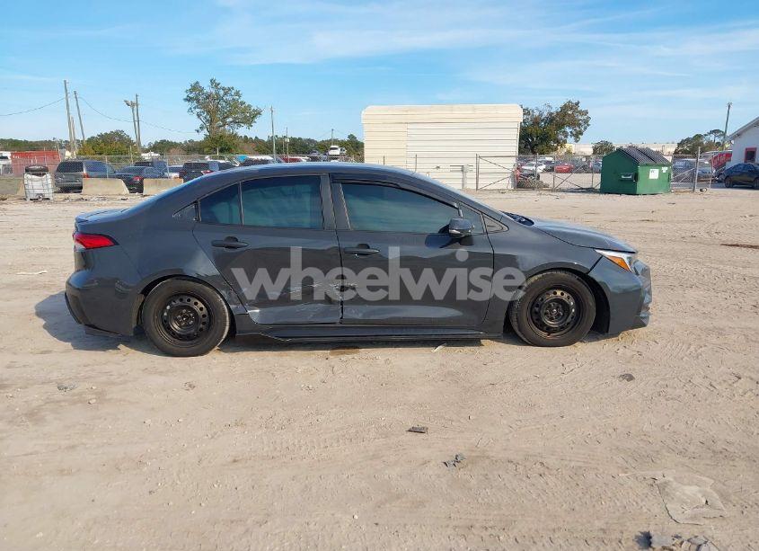 Photo 14 of 2024 Toyota Corolla SE (VIN 5YFS4MCE8RP176826)