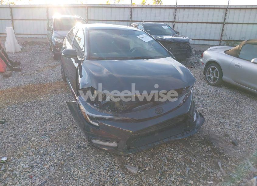 Photo 6 of 2024 Toyota Corolla SE (VIN 5YFS4MCE8RP195053)