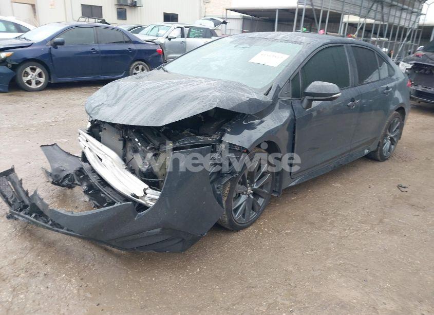 Photo 2 of 2024 Toyota Corolla SE (VIN 5YFS4MCE8RP199278)